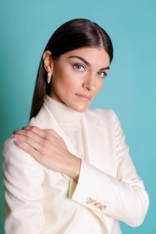 LAURA - LAUSETT