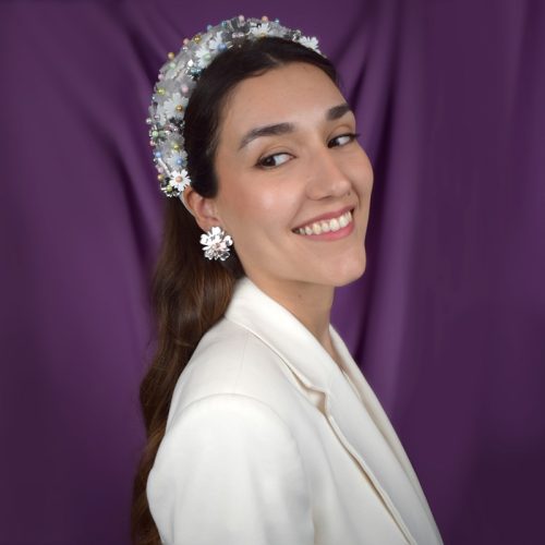 diadema-y-flor-sici-novia-plata-modelo