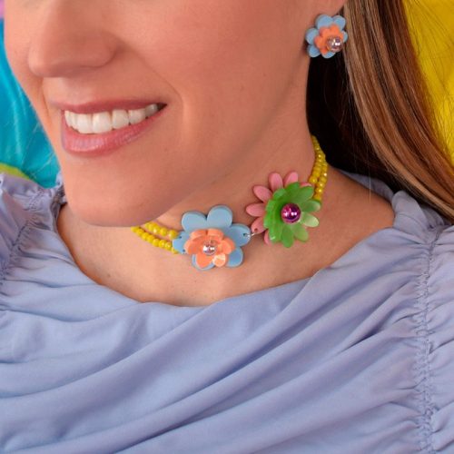 collar-fantasia-color-modelo