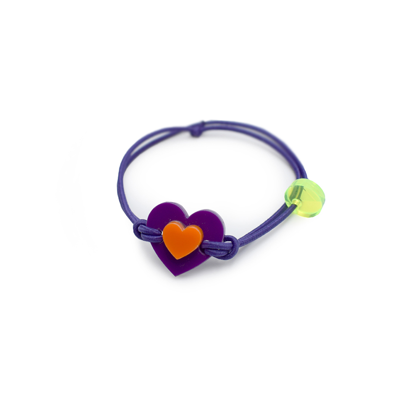 pulsera-corazón-morada