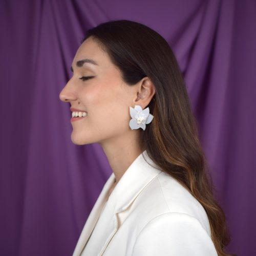 lirio-novia-modelo-perfil