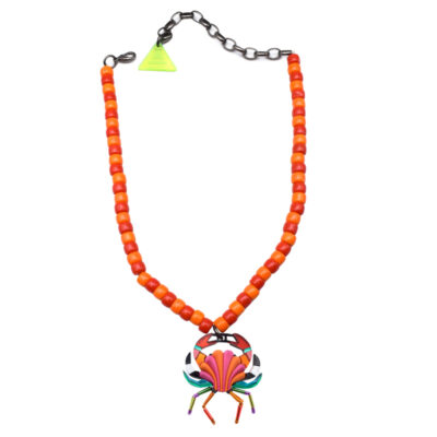 collar-cangrejo-frente