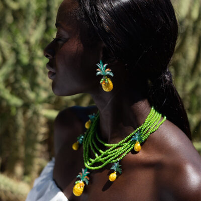 pina-colada-modelo-principal