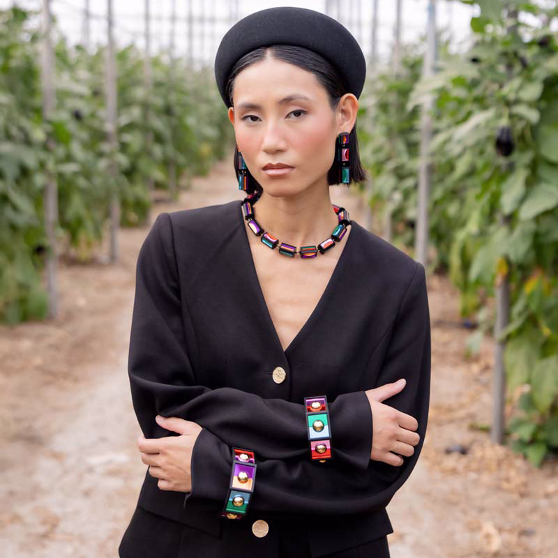 COLLAR-CAJA-ABEJORROS-MODELO-3