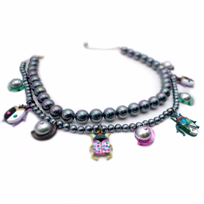 COLLAR-INSECTOS-PERFIL