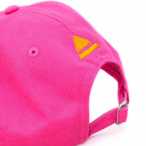 GORRA-ROSA-PECES-TRASERA